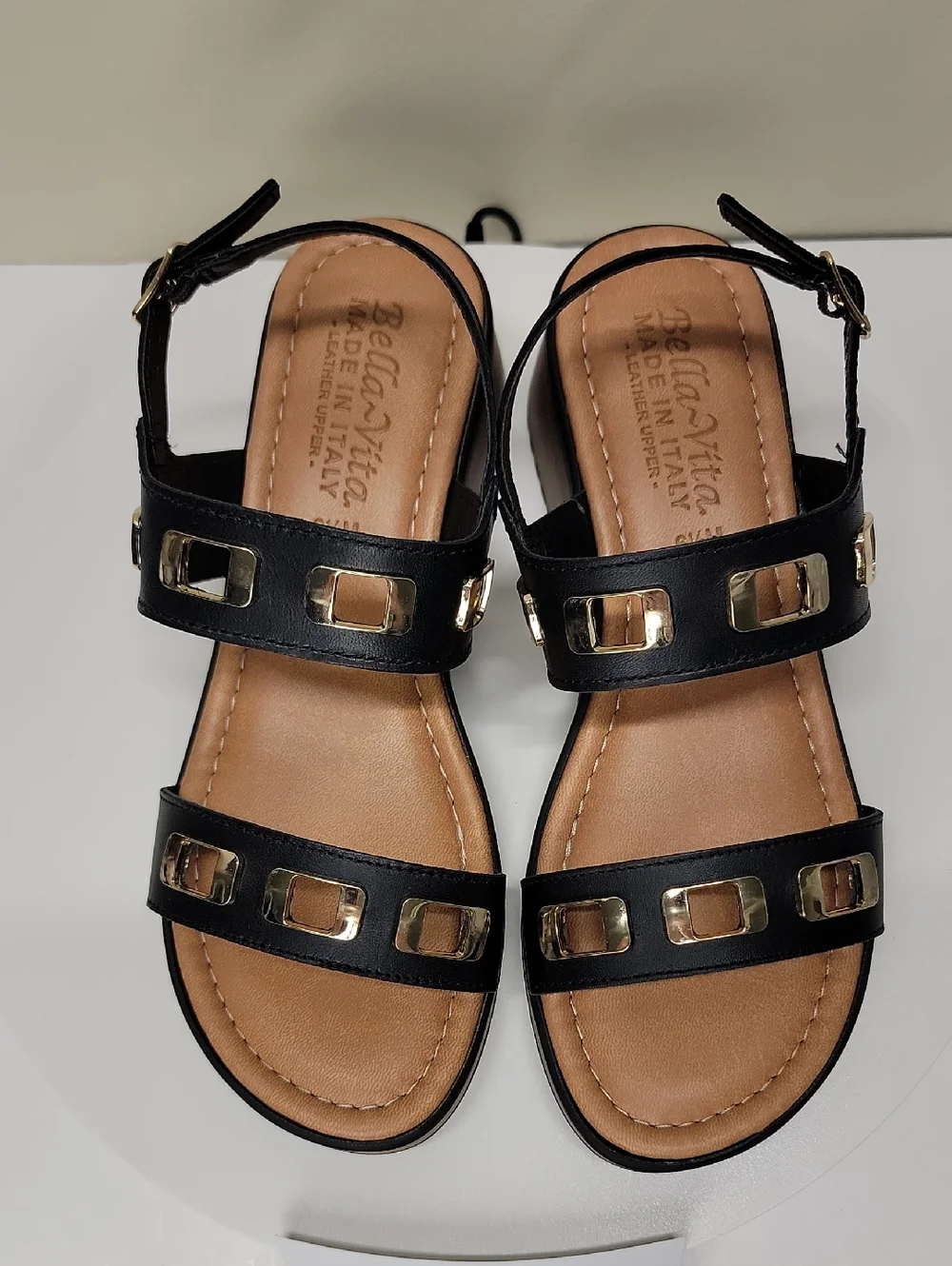 BELLA VITA ITALIAN LEATHER -NEW IN BOX- WEDGE SANDALS BLACK 6.5